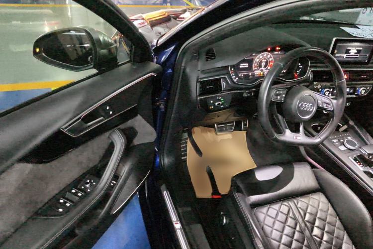 Used Audi S4 2018 S4 3.0TFSI Driver Seat