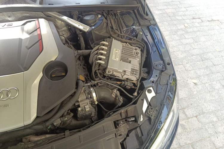 Used Audi S4 2018 S4 3.0TFSI Engine Bay Left