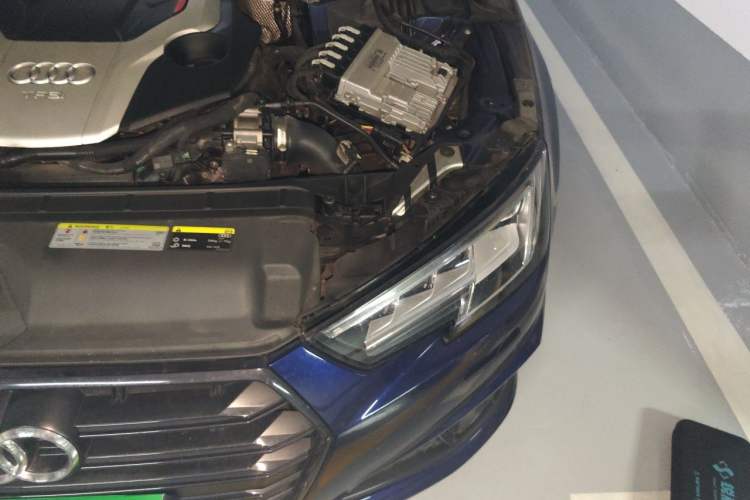 Used Audi S4 2018 S4 3.0TFSI Engine Bay Left