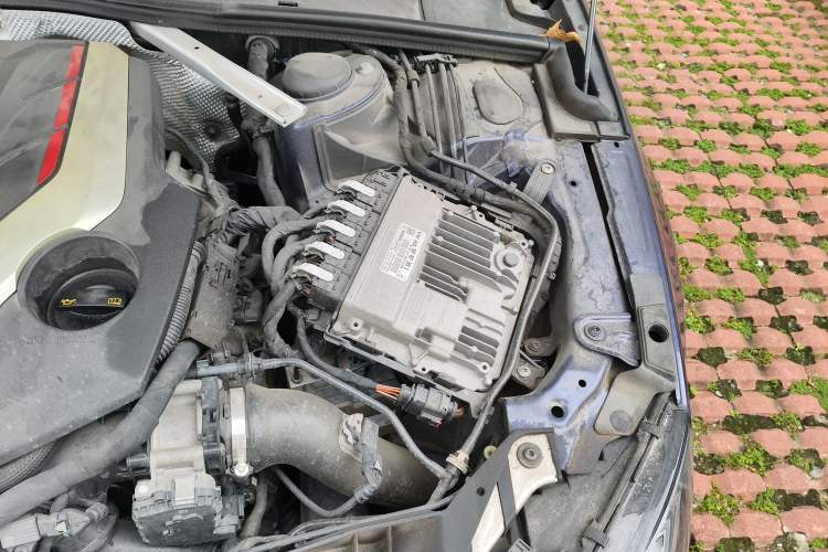 Used Audi S4 2018 S4 3.0TFSI Engine Bay Left