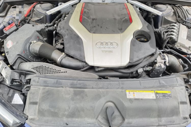 Used Audi S4 2018 S4 3.0TFSI Engine Bay