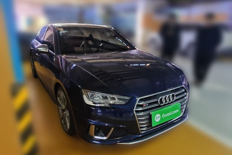 Used Audi S4 2018 S4 3.0TFSI Front Right 45 Deg
