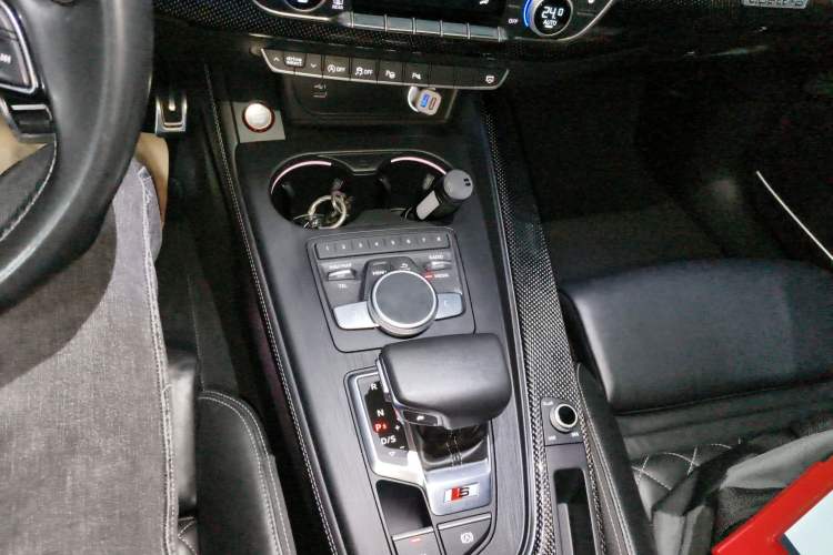 Used Audi S4 2018 S4 3.0TFSI Gear Lever
