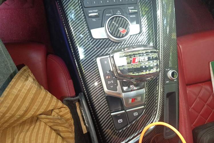 Used Audi S4 2018 S4 3.0TFSI Gear Lever