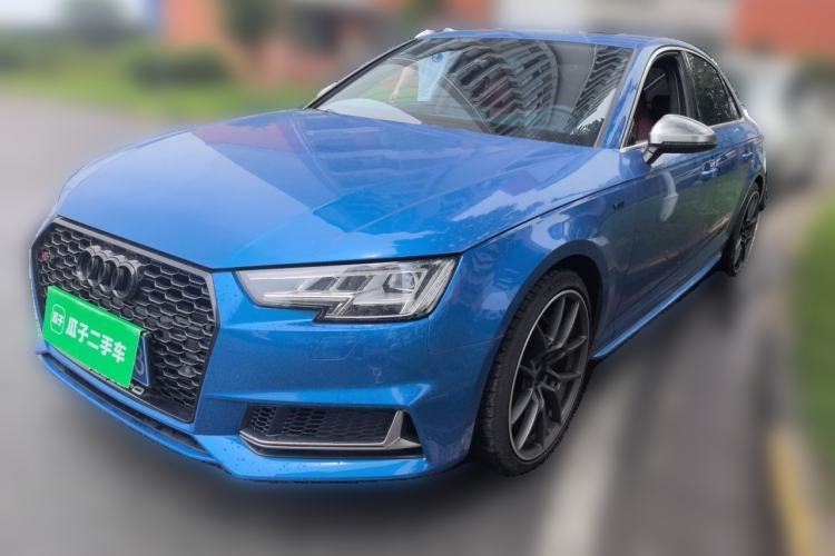 Used Audi S4 2018 S4 3.0TFSI Guazi used car, China used car export, Used car for sale, Used cars, Cheapest cars for sale
