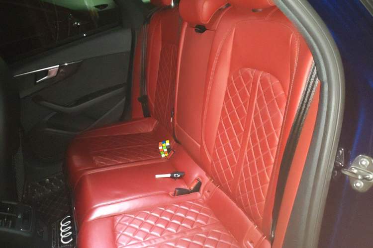 Used Audi S4 2018 S4 3.0TFSI Interior 4