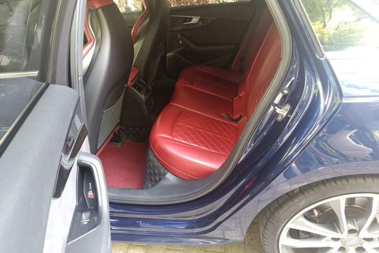 Used Audi S4 2018 S4 3.0TFSI Left Rear Seat