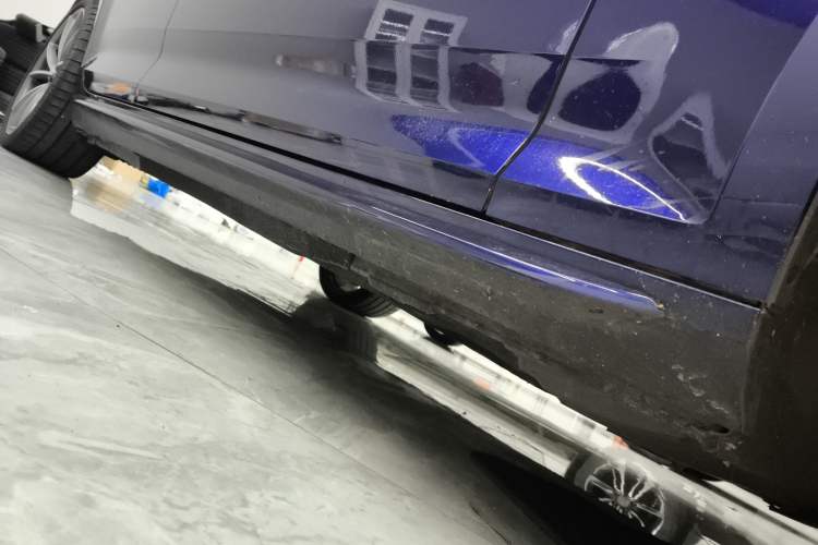 Used Audi S4 2018 S4 3.0TFSI Right Side Sill