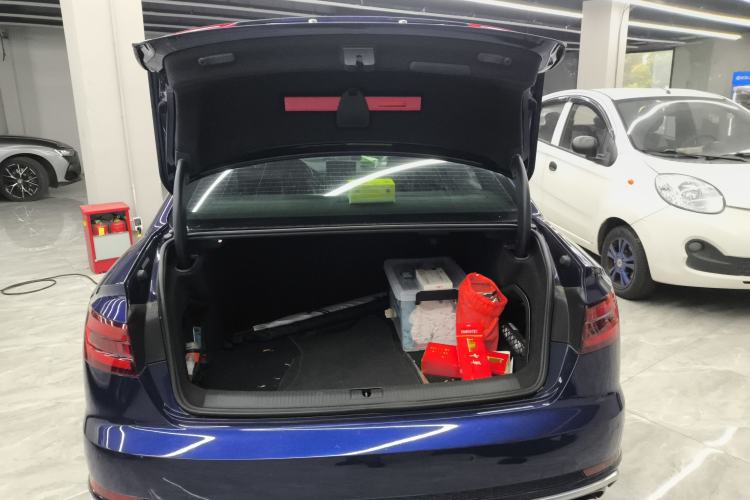 Used Audi S4 2018 S4 3.0TFSI Trunk
