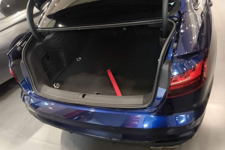 Used Audi S4 2018 S4 3.0TFSI Trunk