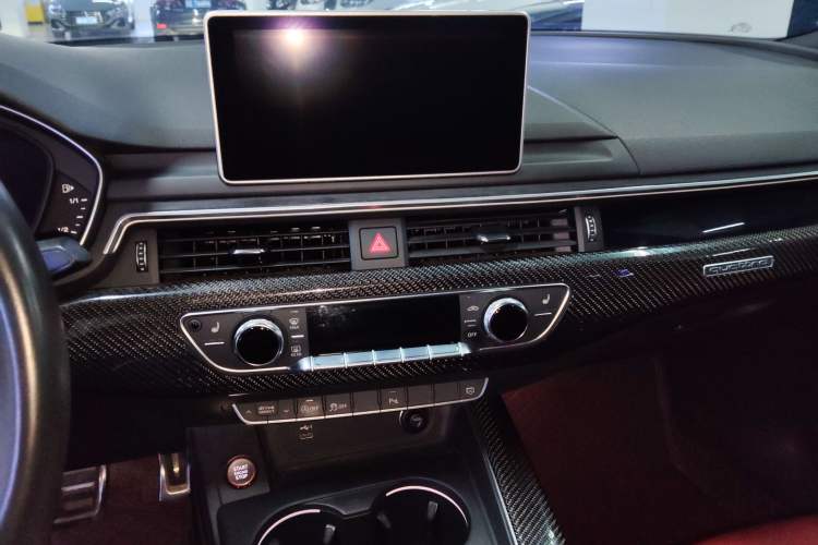 Used Audi S4 2018 S4 3.0TFSI Audio And AC Panel