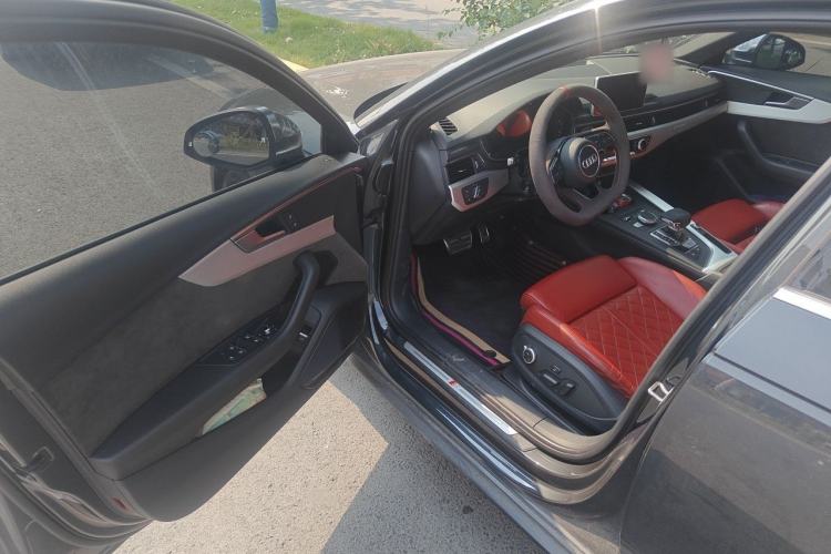 Used Audi S4 2018 S4 3.0TFSI Driver Seat