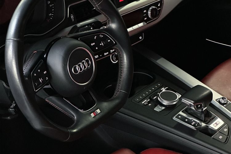 Used Audi S4 2018 S4 3.0TFSI Interior 1