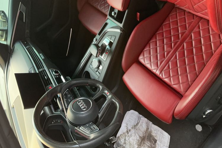 Used Audi S4 2018 S4 3.0TFSI Interior 1
