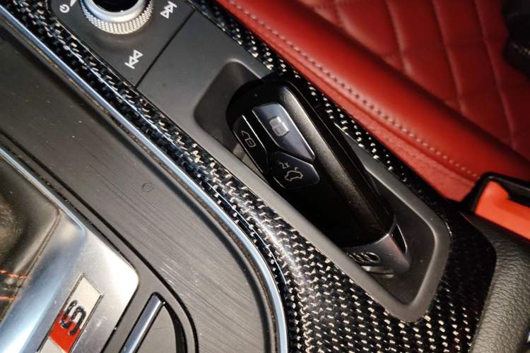 Used Audi S4 2018 S4 3.0TFSI Interior 1