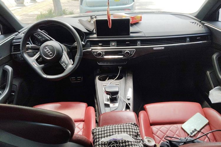 Used Audi S4 2018 S4 3.0TFSI Interior 2