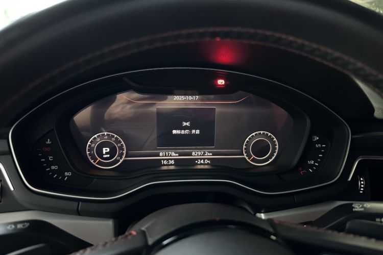 Used Audi S4 2018 S4 3.0TFSI Odometer Close Up