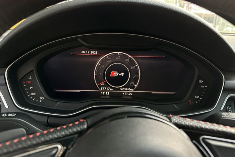 Used Audi S4 2018 S4 3.0TFSI Odometer Close Up