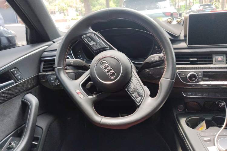 Used Audi S4 2018 S4 3.0TFSI Steering Wheel
