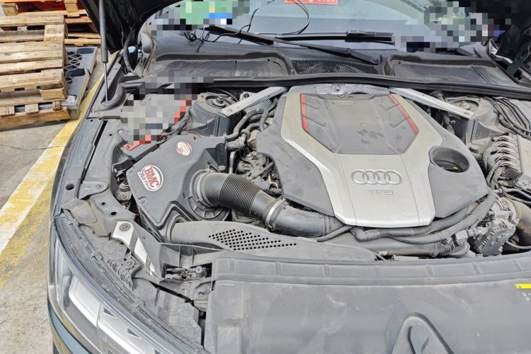 Used Audi S4 2018 S4 3.0TFSI Engine Bay Right
