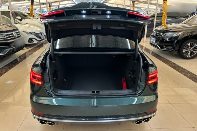 Used Audi S4 2018 S4 3.0TFSI Interior 8