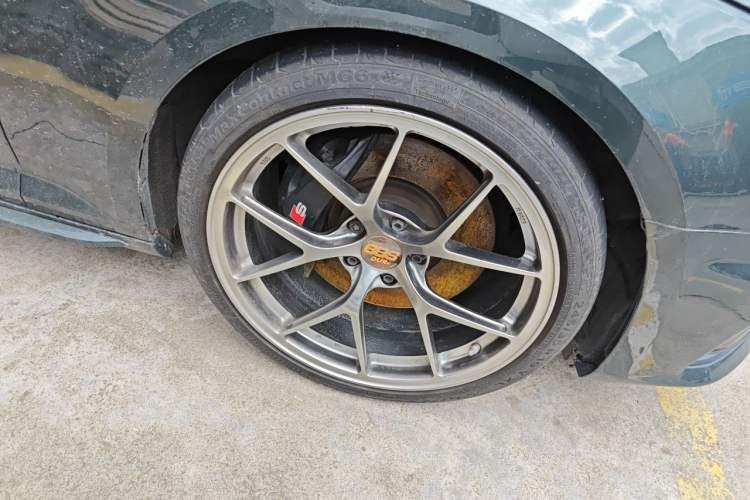 Used Audi S4 2018 S4 3.0TFSI Right Front Wheel Hub
