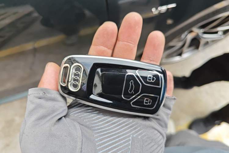 Used Audi S4 2018 S4 3.0TFSI Vehicle Key