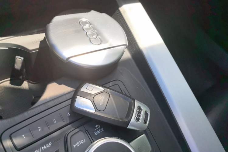 Used Audi S4 2018 S4 3.0TFSI Vehicle Key