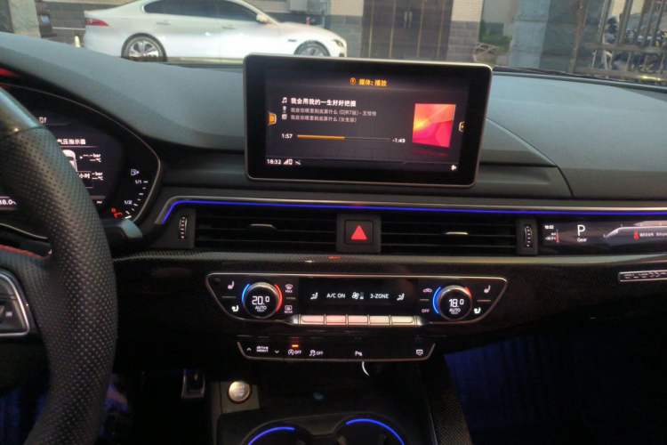 Used Audi S4 2018 S4 3.0TFSI Audio And AC Panel