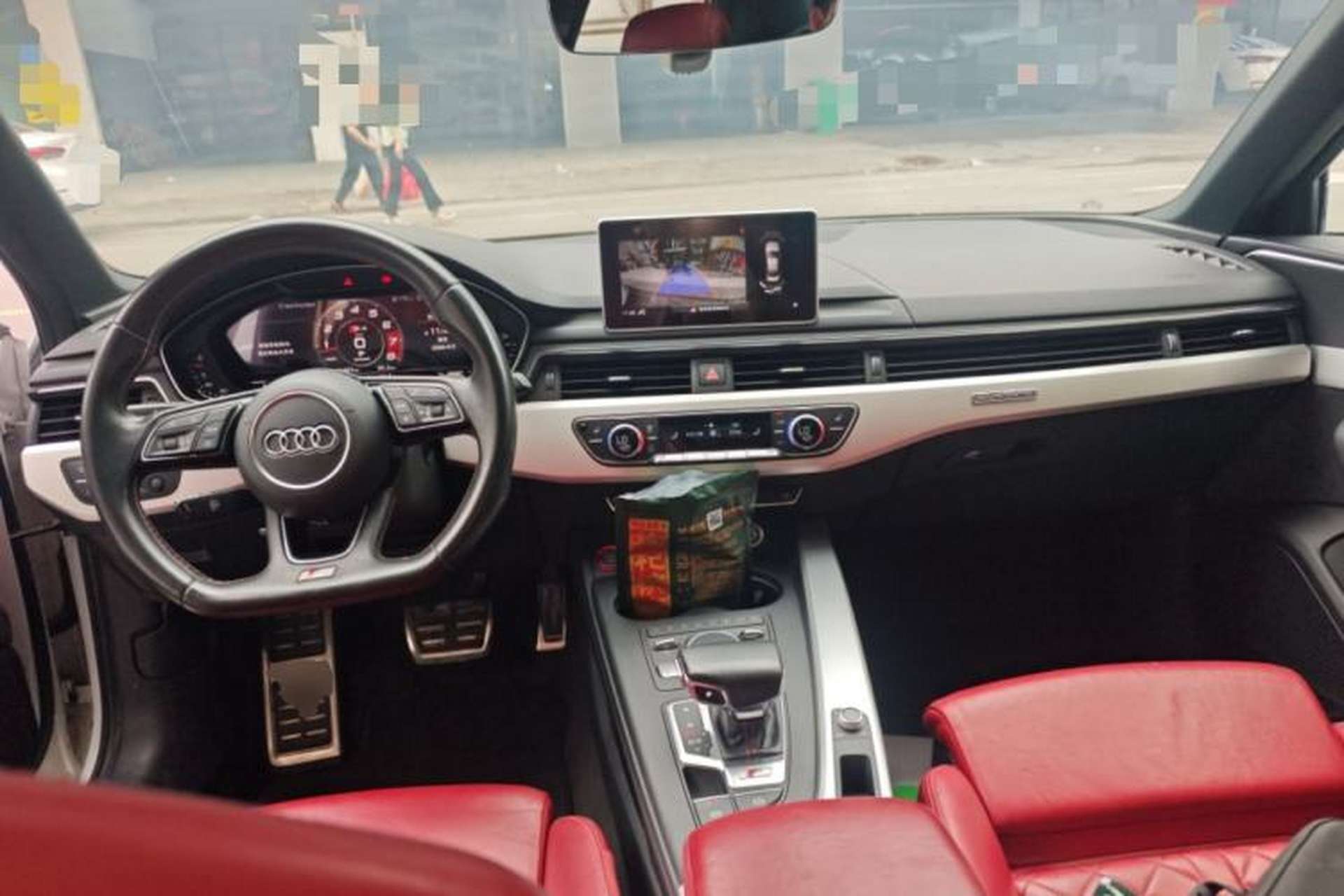 Used Audi S4 2018 S4 3.0TFSI Center Console