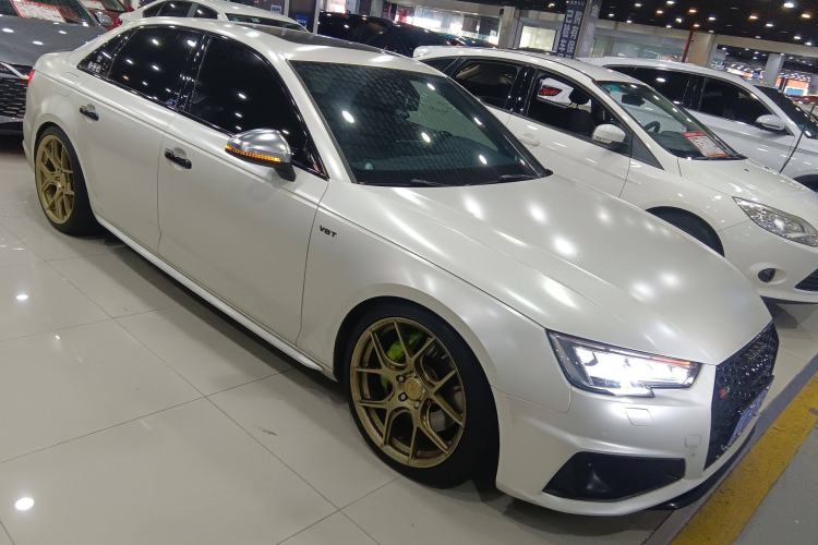 Used Audi S4 2018 S4 3.0TFSI Front Right 45 Deg
