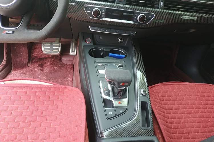 Used Audi S4 2018 S4 3.0TFSI Gear Lever