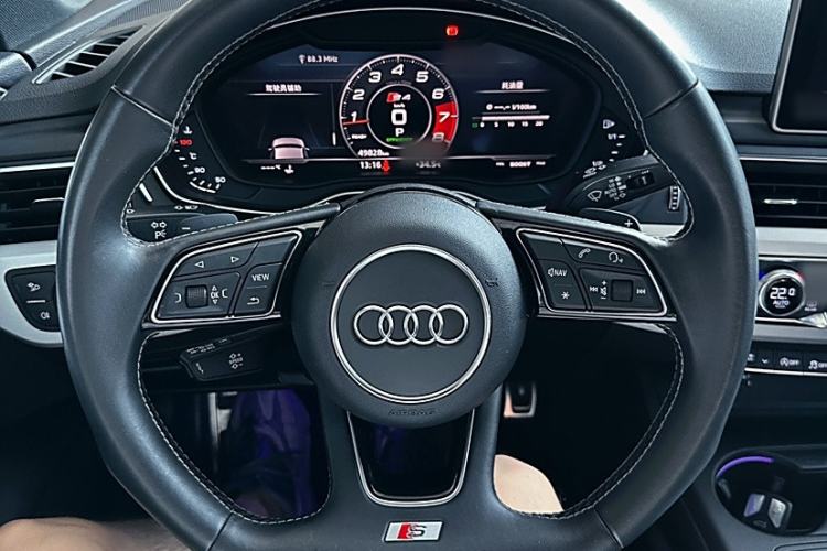 Used Audi S4 2018 S4 3.0TFSI Interior 2