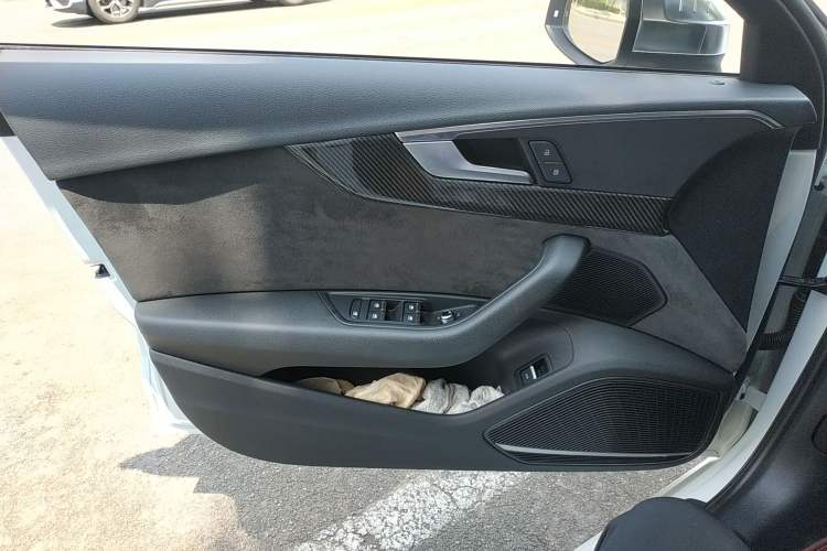 Used Audi S4 2018 S4 3.0TFSI Left Front Door Interior