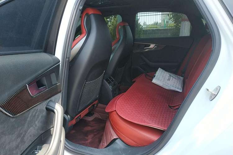 Used Audi S4 2018 S4 3.0TFSI Left Rear Seat