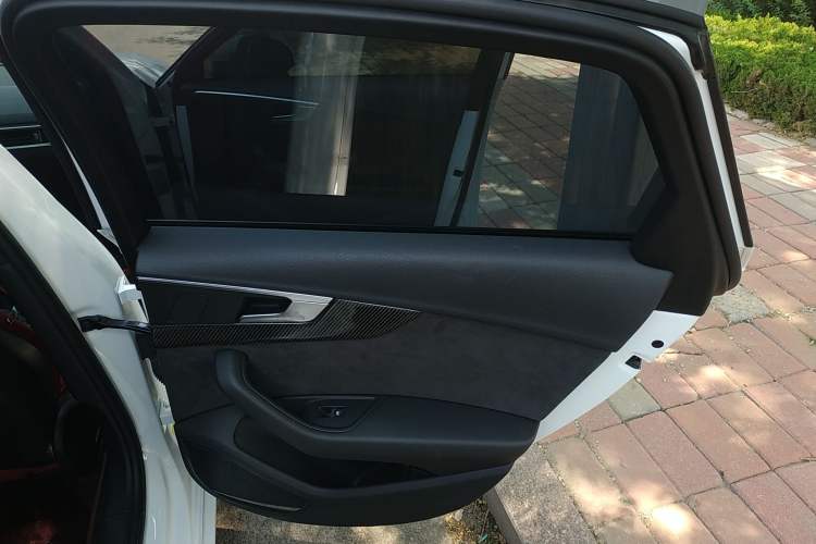 Used Audi S4 2018 S4 3.0TFSI Right Rear Door Interior