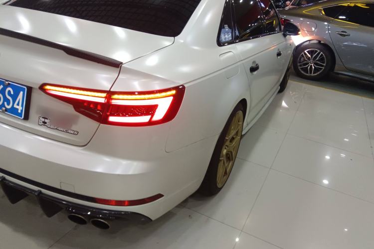 Used Audi S4 2018 S4 3.0TFSI Right Rear Taillight