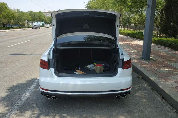 Used Audi S4 2018 S4 3.0TFSI Trunk