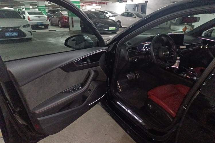Used Audi S4 2020 S4 3.0TFSI Driver Seat