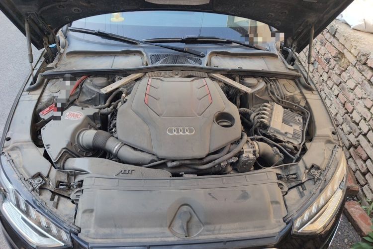 Used Audi S4 2020 S4 3.0TFSI Engine Bay