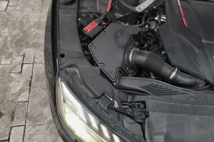 Used Audi S4 2020 S4 3.0TFSI Engine Bay Right