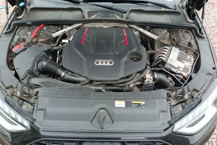 Used Audi S4 2020 S4 3.0TFSI Engine Bay