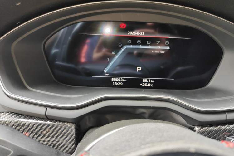 Used Audi S4 2020 S4 3.0TFSI Odometer Close Up