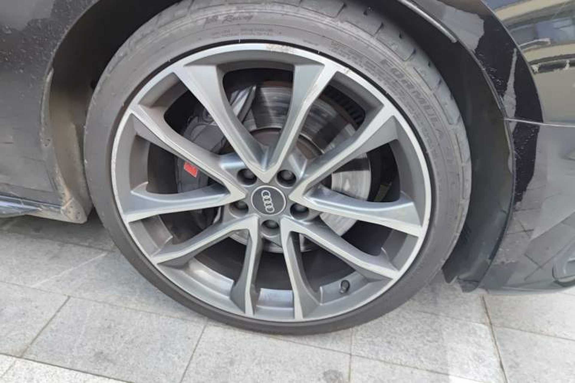 Used Audi S4 2020 S4 3.0TFSI Right Front Wheel Hub