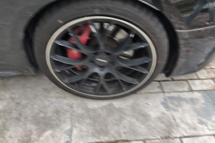 Used Audi S4 2020 S4 3.0TFSI Right Front Wheel Hub