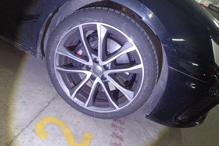 Used Audi S4 2020 S4 3.0TFSI Right Front Wheel Hub