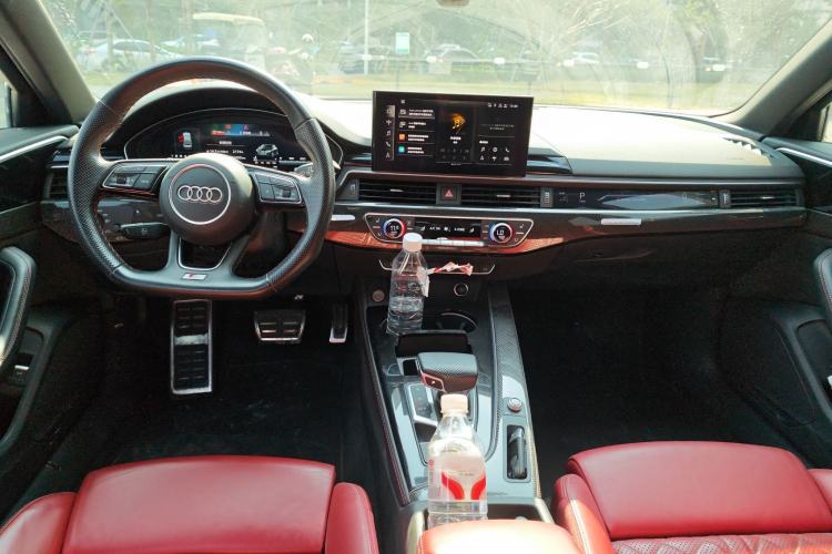 Used Audi S4 2020 S4 3.0TFSI Center Console
