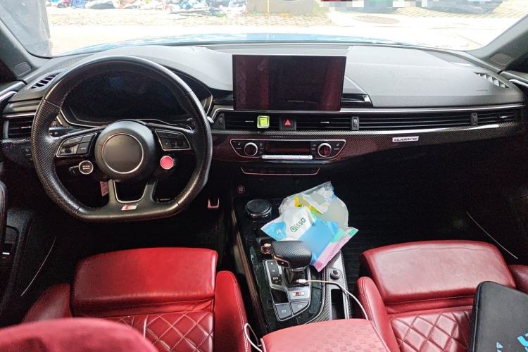 Used Audi S4 2020 S4 3.0TFSI Center Console