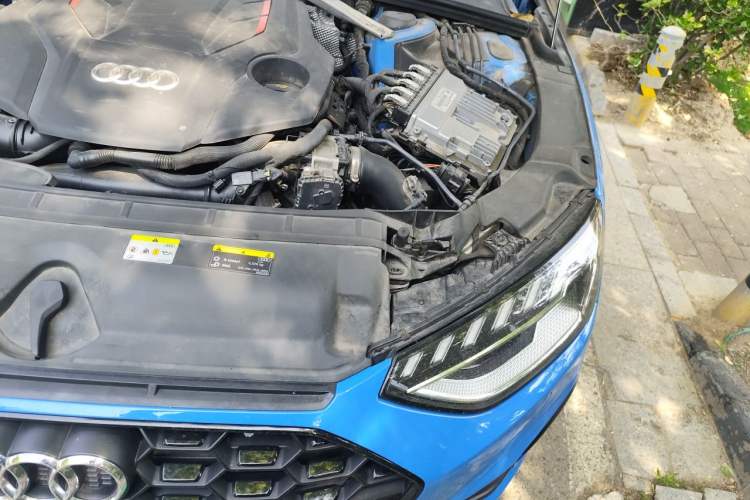 Used Audi S4 2020 S4 3.0TFSI Engine Bay Left