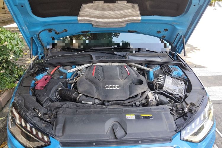 Used Audi S4 2020 S4 3.0TFSI Engine Bay